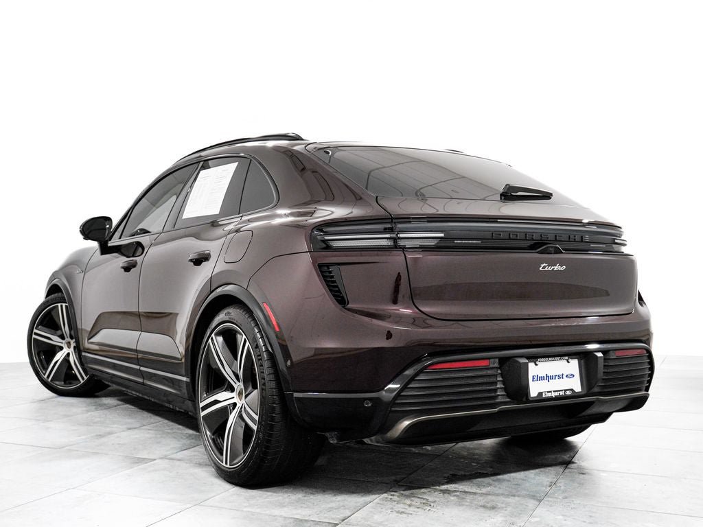 Used 2024 Porsche Macan Turbo Electric AWD/4WD image 5