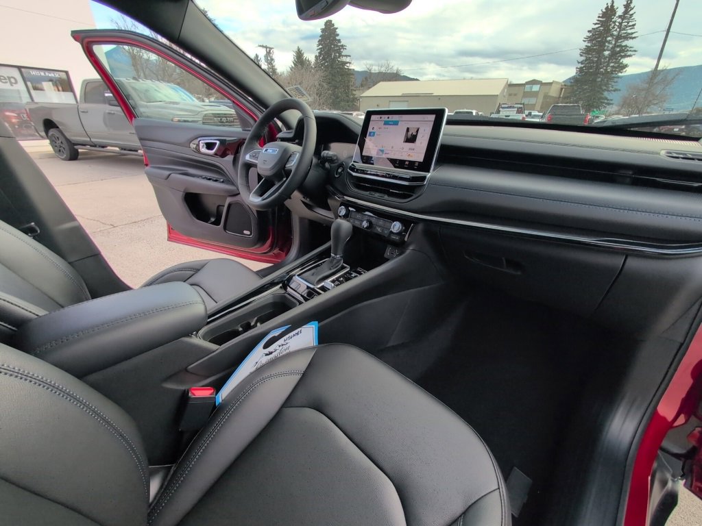 New 2026 Jeep Compass Limited w/ Sun, Sound & Navigation Group image 21