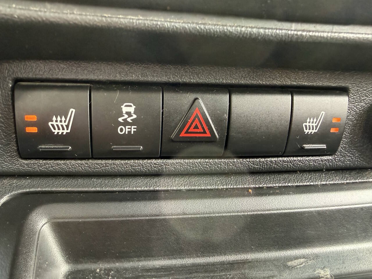 Used 2015 Jeep Patriot High Altitude AWD/4WD image 19