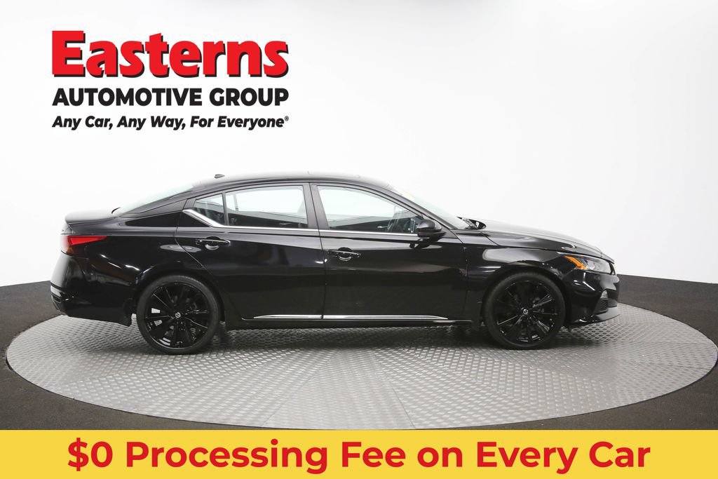Used 2022 Nissan Altima 2.0 SR FWD image 45