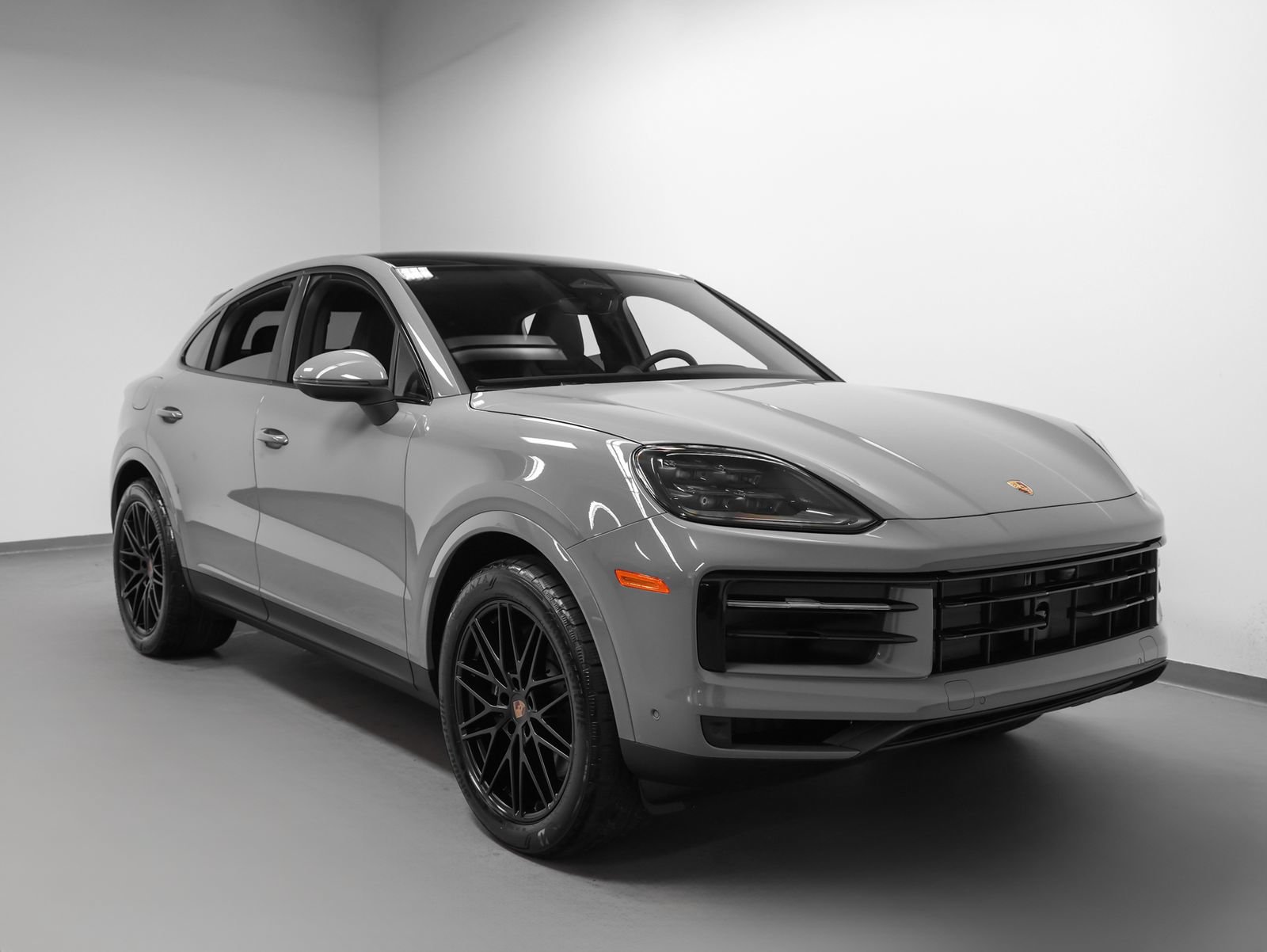 New 2026 Porsche Cayenne Coupe AWD/4WD image 10