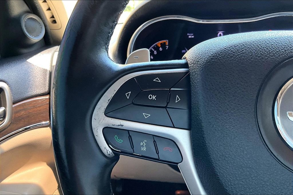 Used 2014 Jeep Grand Cherokee Limited w/ Mopar Chrome Edition Group image 18