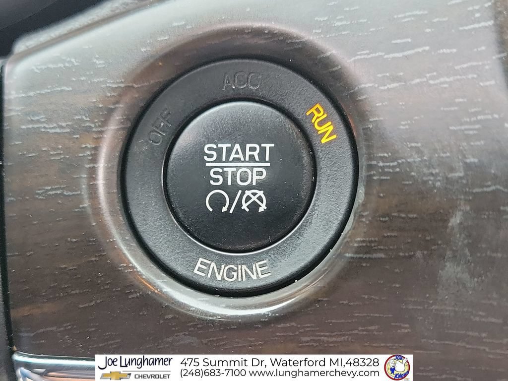 New 2027 Chevrolet Equinox LT w/ Convenience Package II FWD image 17