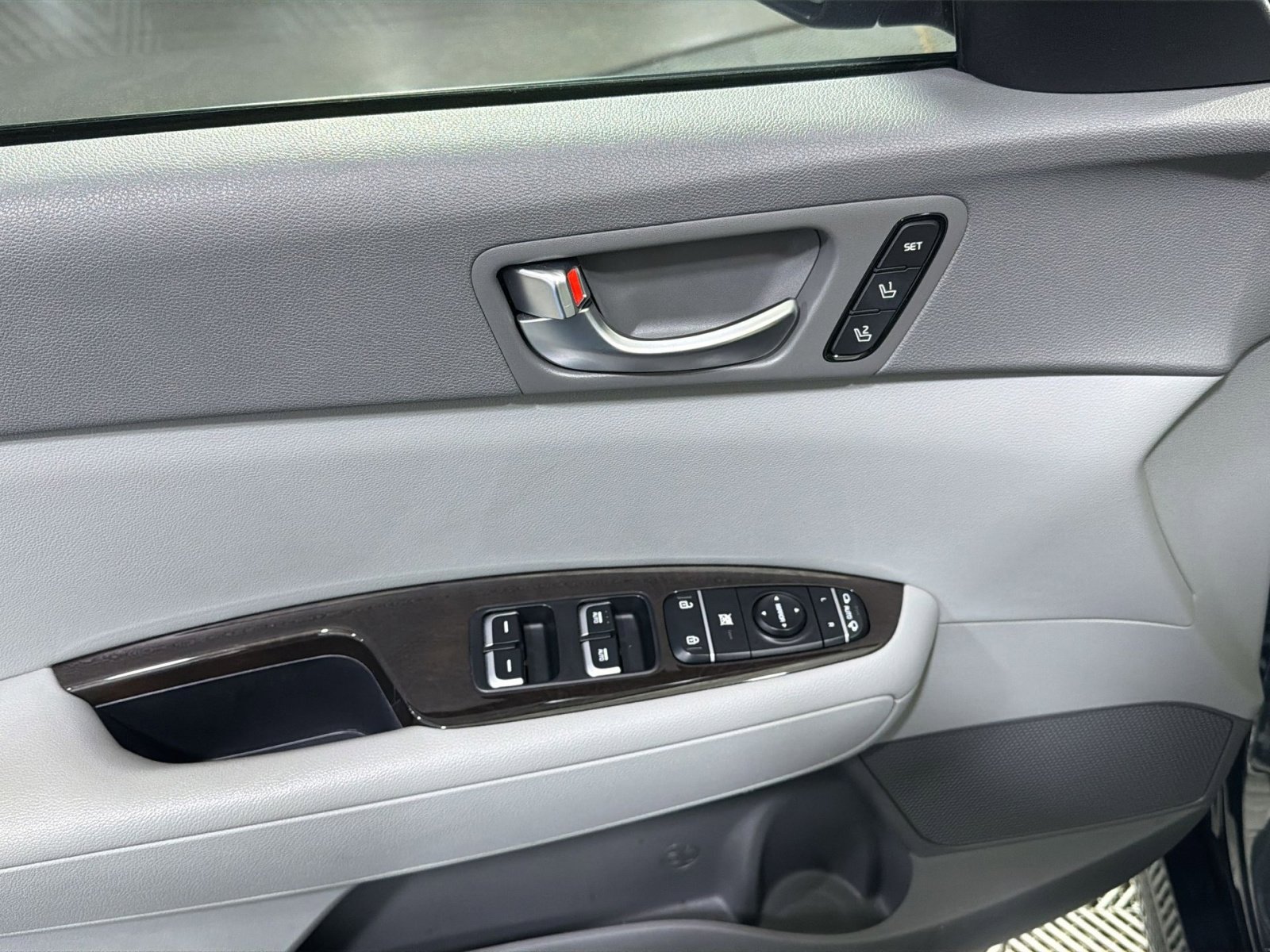 Used 2016 Kia Optima EX FWD image 34