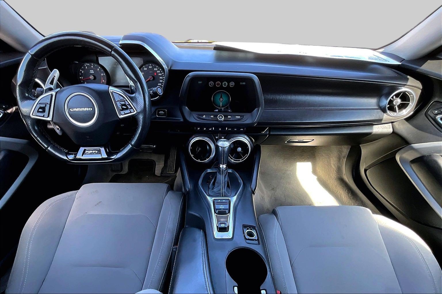 Used 2017 Chevrolet Camaro SS RWD image 14