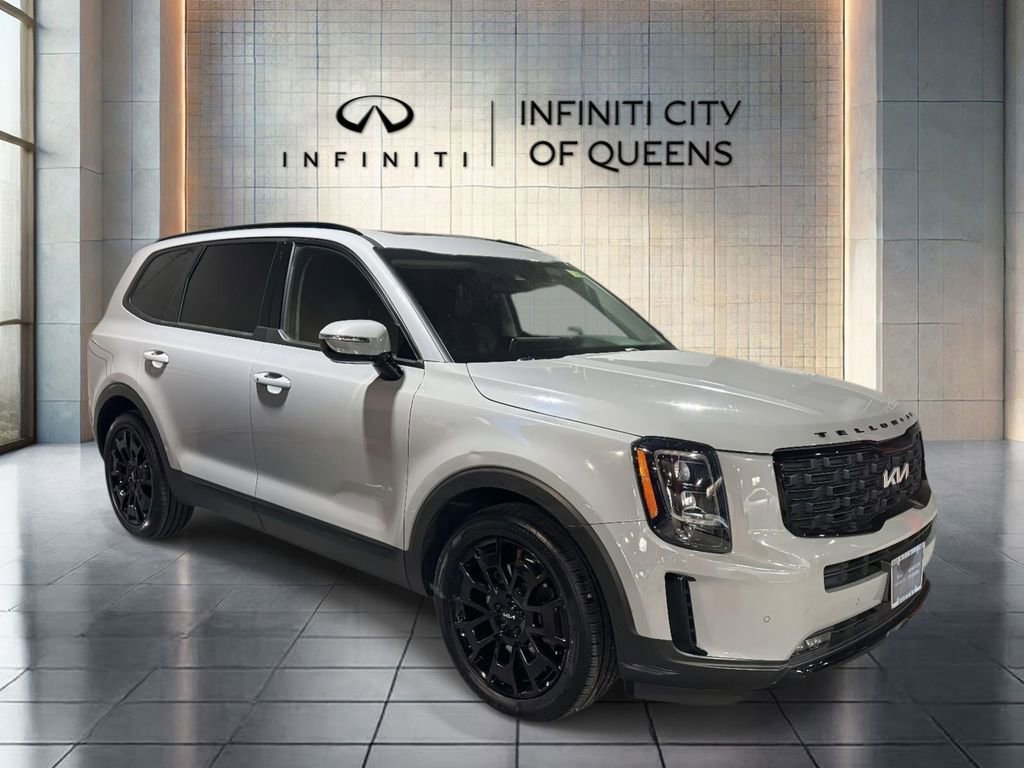Used 2022 Kia Telluride SX w/ Nightfall Edition Package AWD/4WD image 1