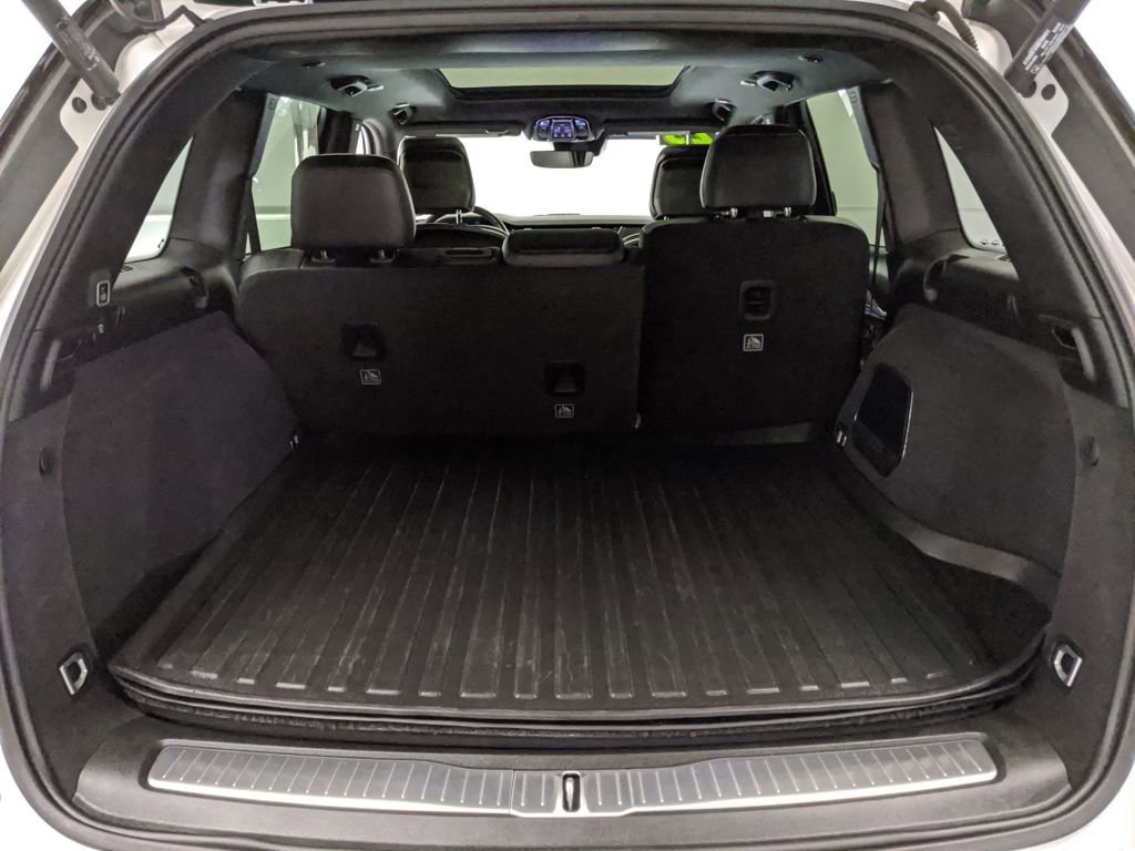 Used 2023 Jeep Grand Cherokee Summit image 26