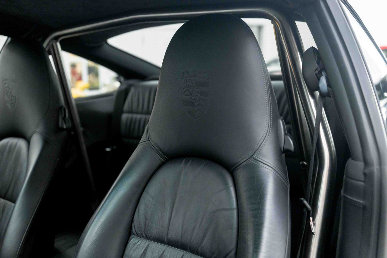 Used 2002 Porsche 911 Turbo AWD/4WD image 47