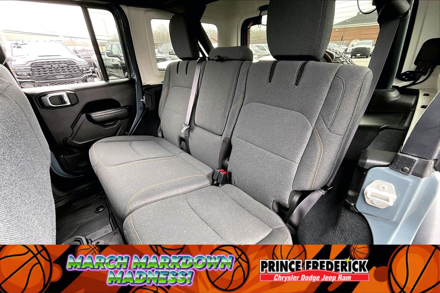 Used 2024 Jeep Wrangler Willys image 21