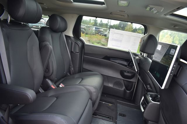 New 2026 Kia Carnival SX Prestige image 18