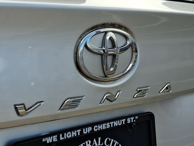 Used 2010 Toyota Venza AWD image 29