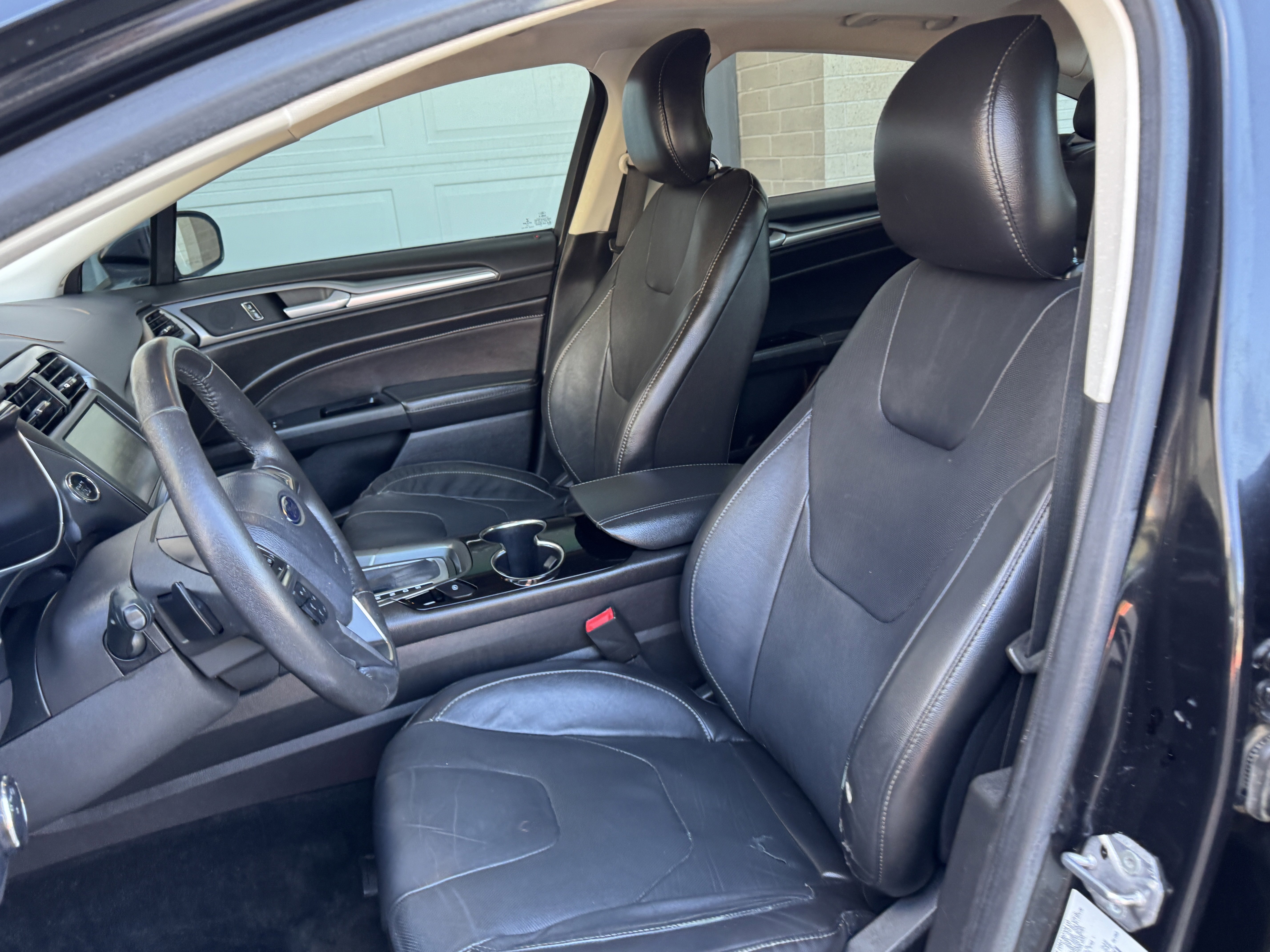 Used 2014 Ford Fusion Titanium AWD/4WD image 13