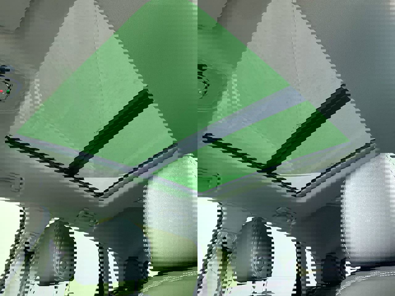 Certified 2022 Audi e-tron Premium w/ Convenience Plus Package image 18