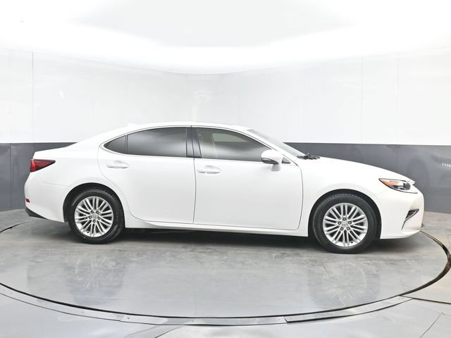 Used 2017 Lexus ES 350 w/ Premium Package FWD image 11