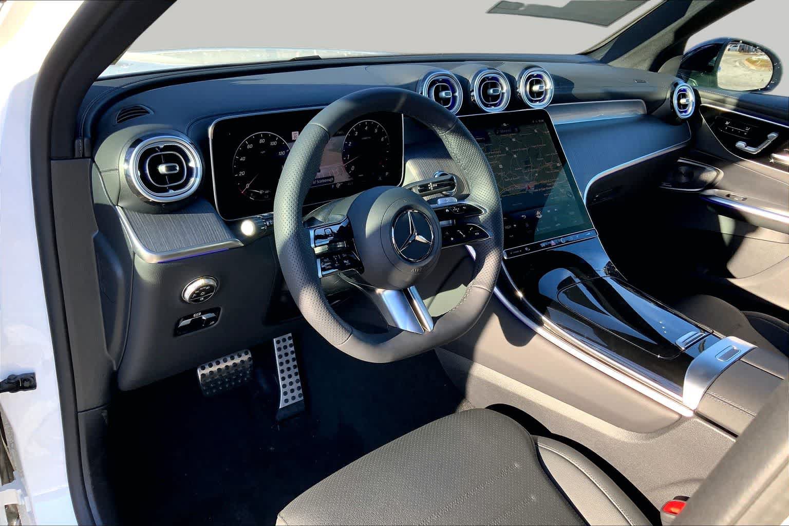 Used 2026 Mercedes-Benz GLC 300 4MATIC image 9
