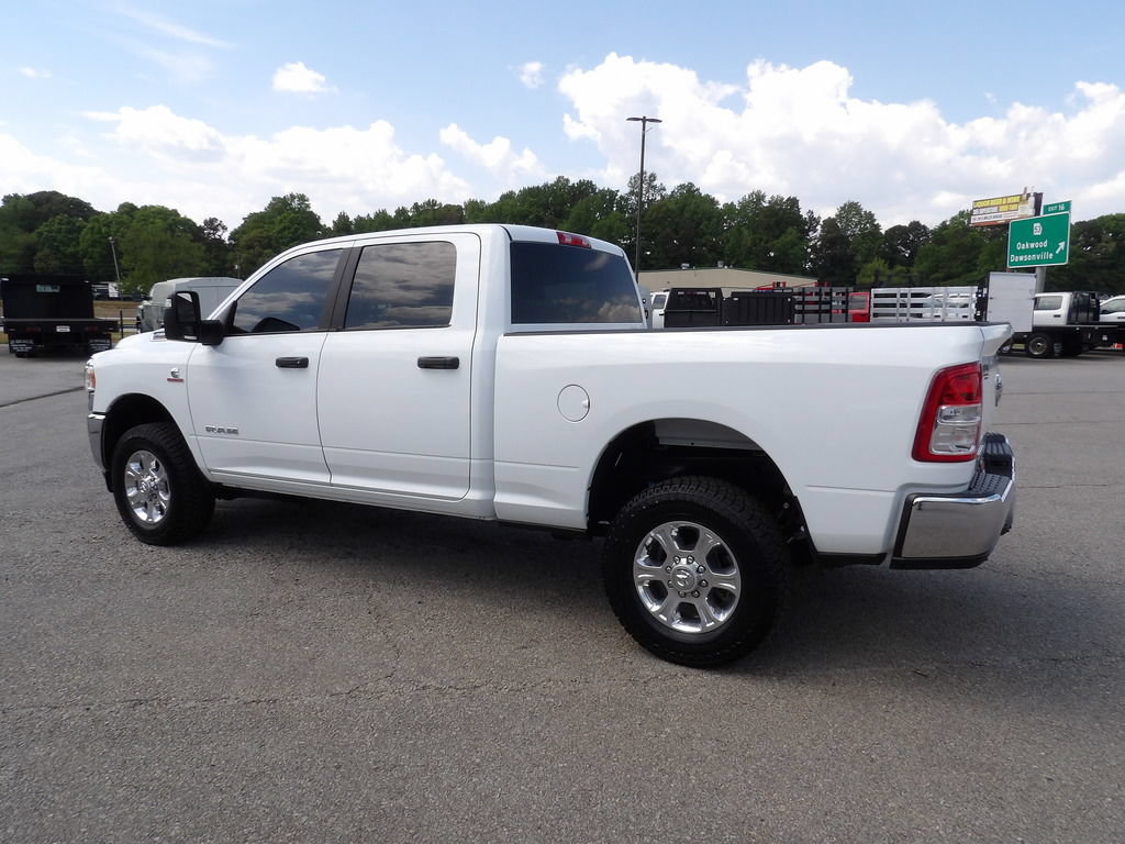 Used 2024 RAM 2500 Big Horn w/ Off Road Package AWD/4WD image 4