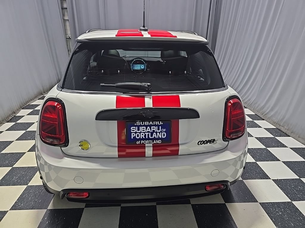 Used 2024 MINI Cooper SE image 8