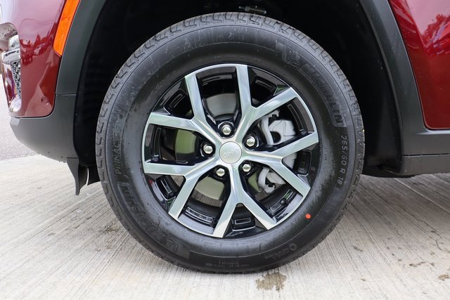 New 2025 Jeep Grand Cherokee Limited image 28