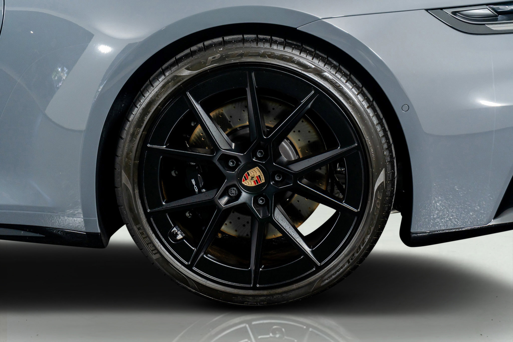 Used 2025 Porsche 911 Carrera S RWD image 19