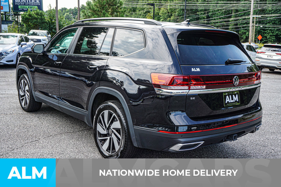 Used 2025 Volkswagen Atlas SE FWD image 4