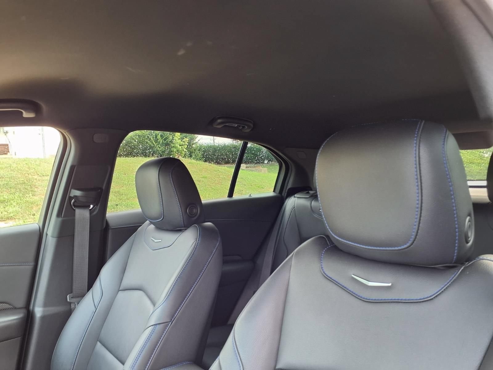Used 2024 Cadillac XT4 Sport w/ LPO, Floor Liner Package FWD image 19