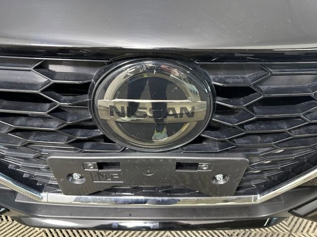 Used 2023 Nissan Sentra SV w/ All-Weather Package image 9