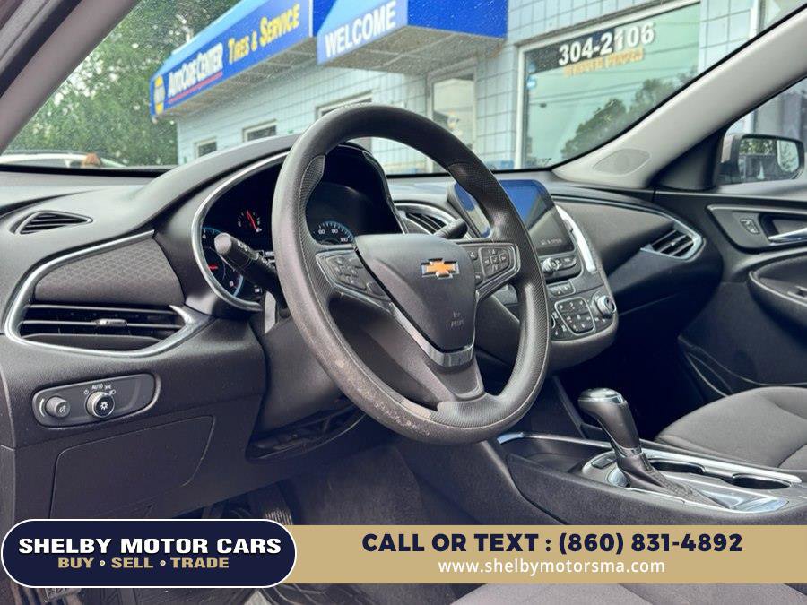 Used 2020 Chevrolet Malibu LT FWD image 9