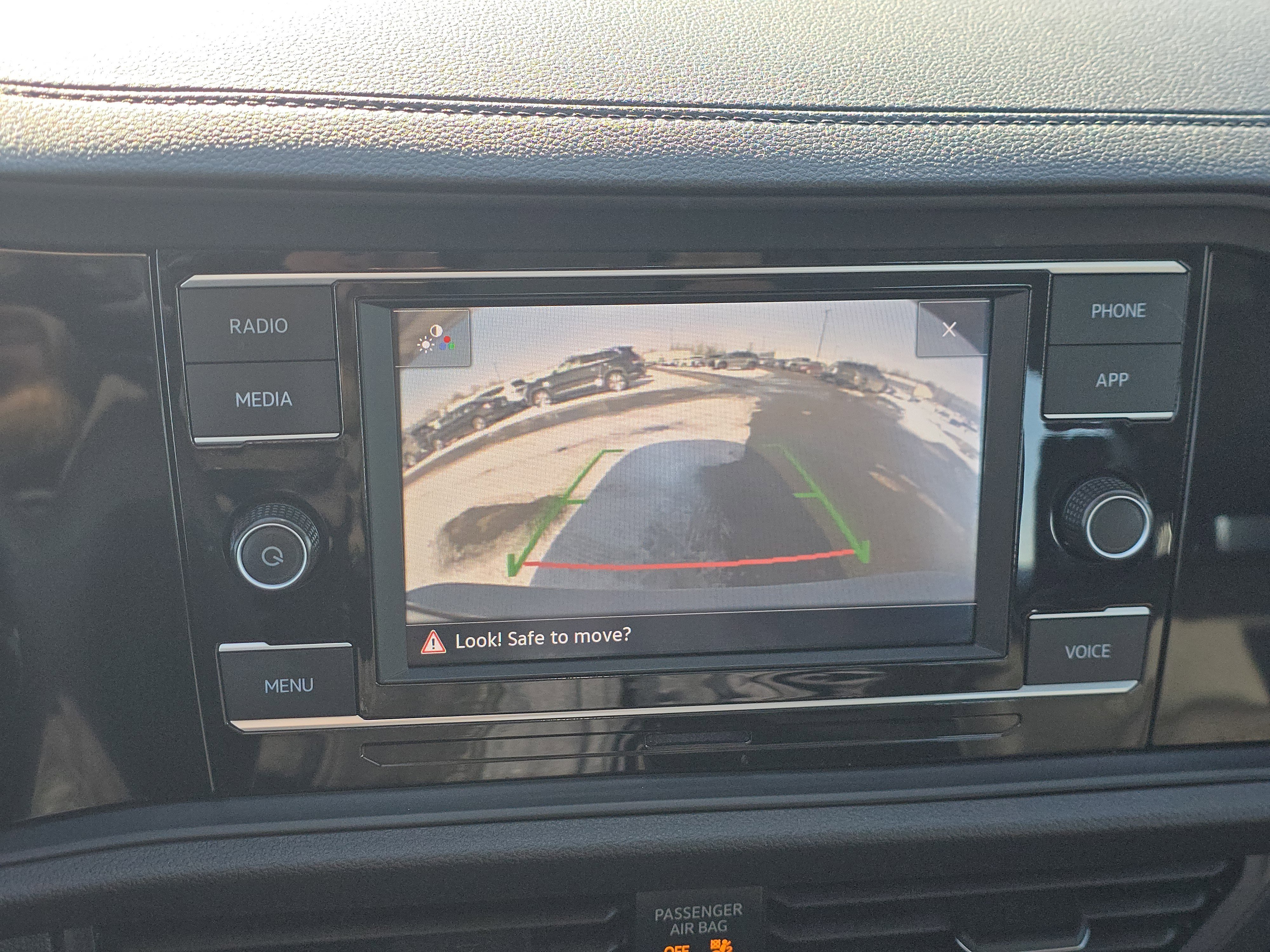 Used 2024 Volkswagen Jetta SE image 23