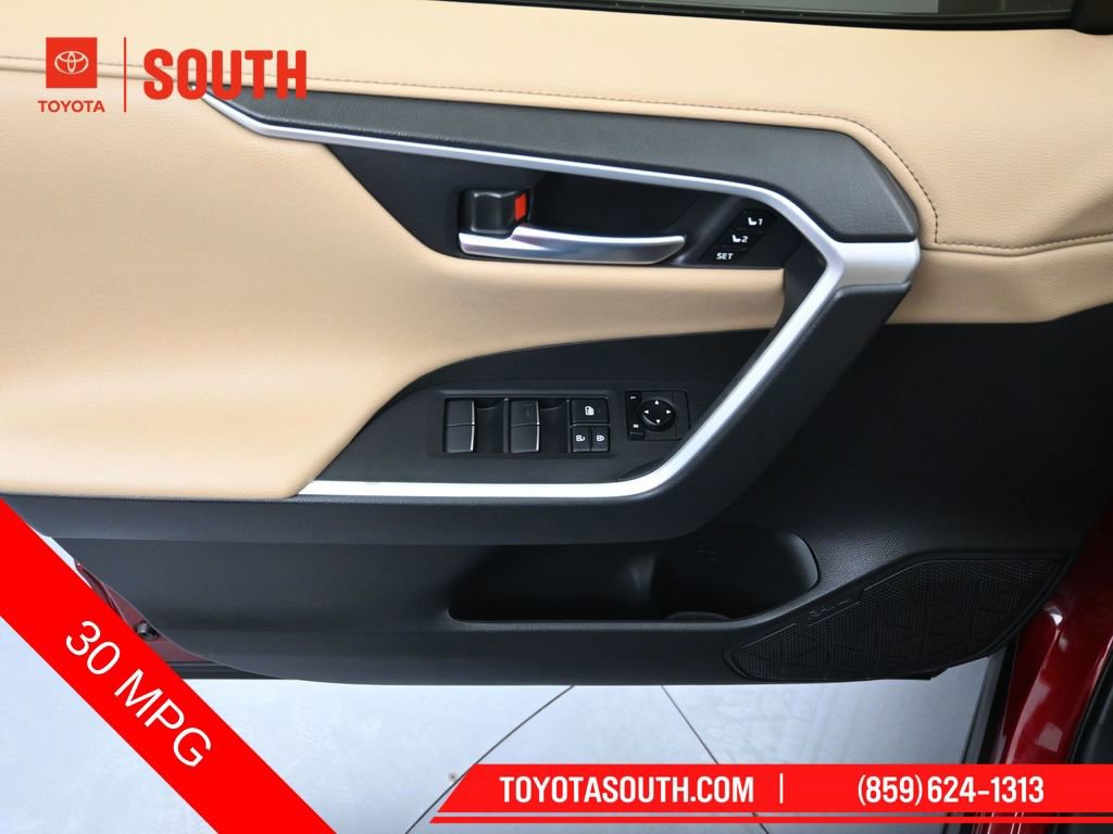 Used 2020 Toyota RAV4 Limited w/ Limited Grade Weather Package FWD image 25