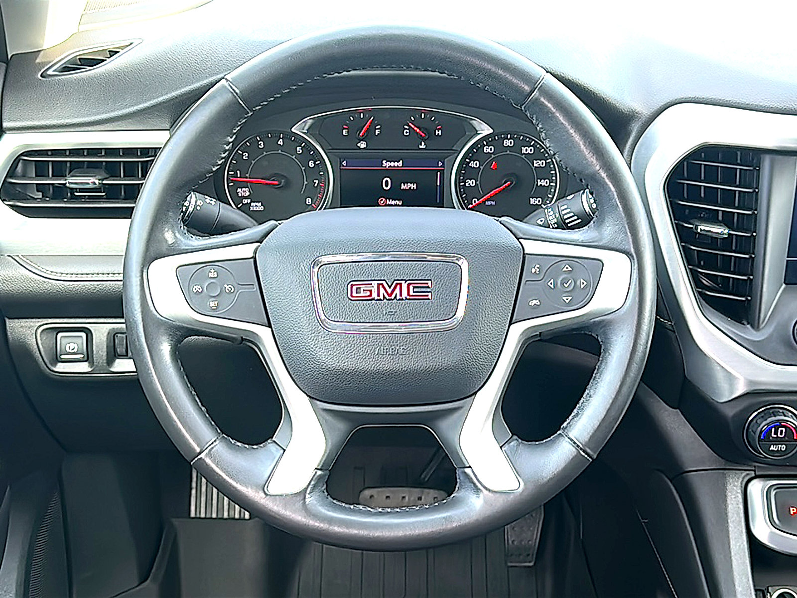 Used 2020 GMC Acadia SLT image 28