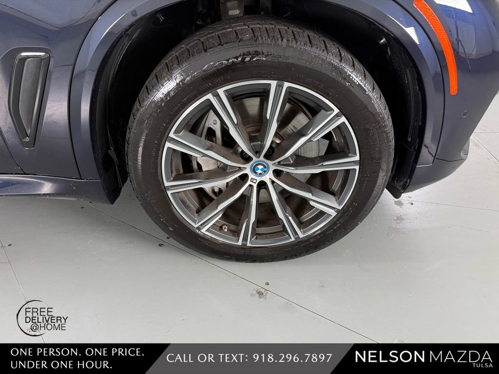 Used 2023 BMW X5 xDrive45e w/ M Sport Package AWD/4WD image 14