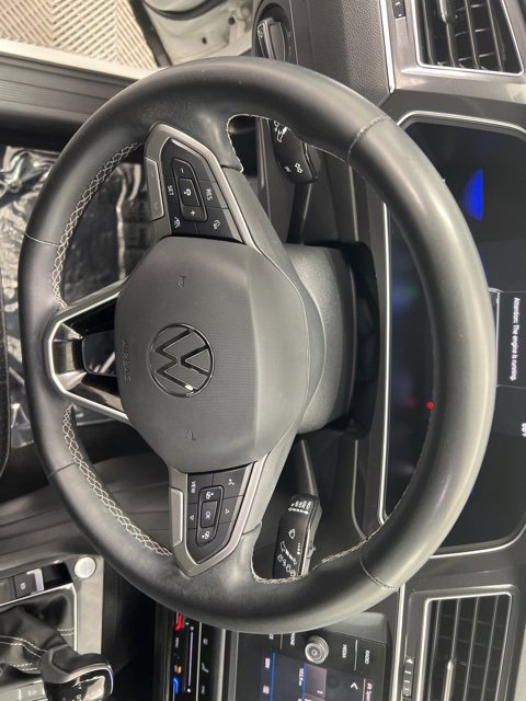 Used 2022 Volkswagen Tiguan SE image 21