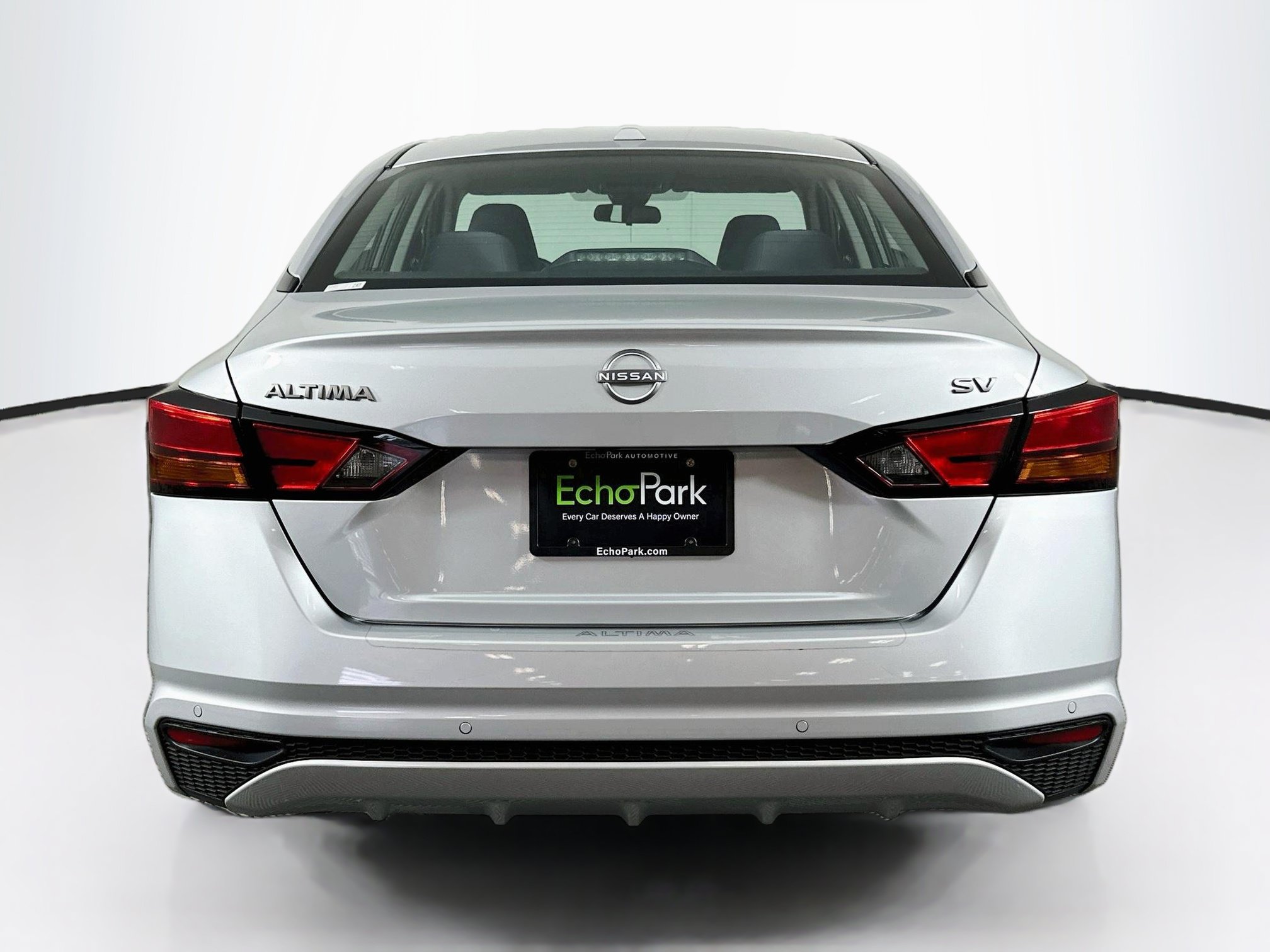 Used 2024 Nissan Altima 2.5 SV FWD image 7