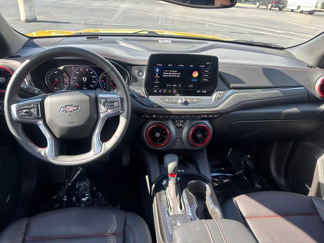 Used 2024 Chevrolet Blazer RS w/ Enhanced Convenience Package AWD/4WD image 15