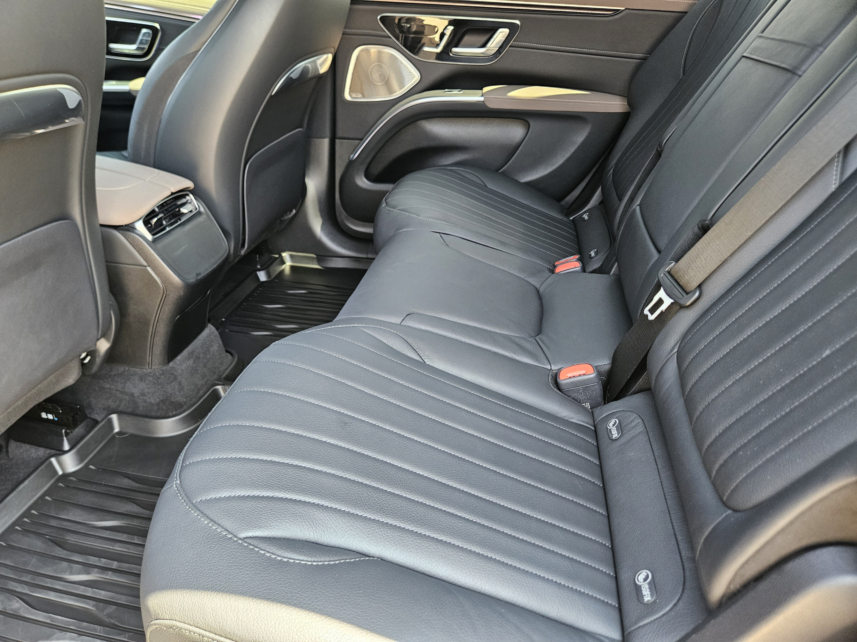 Certified 2024 Mercedes-Benz EQS 450+ SUV image 22