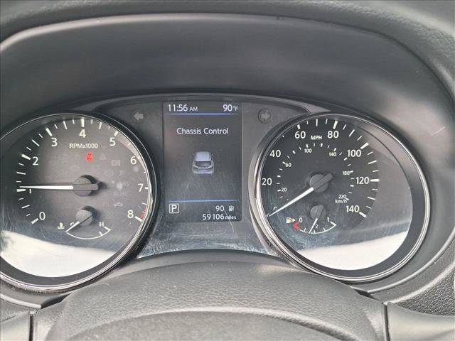 Used 2020 Nissan Rogue Sport SV FWD image 11