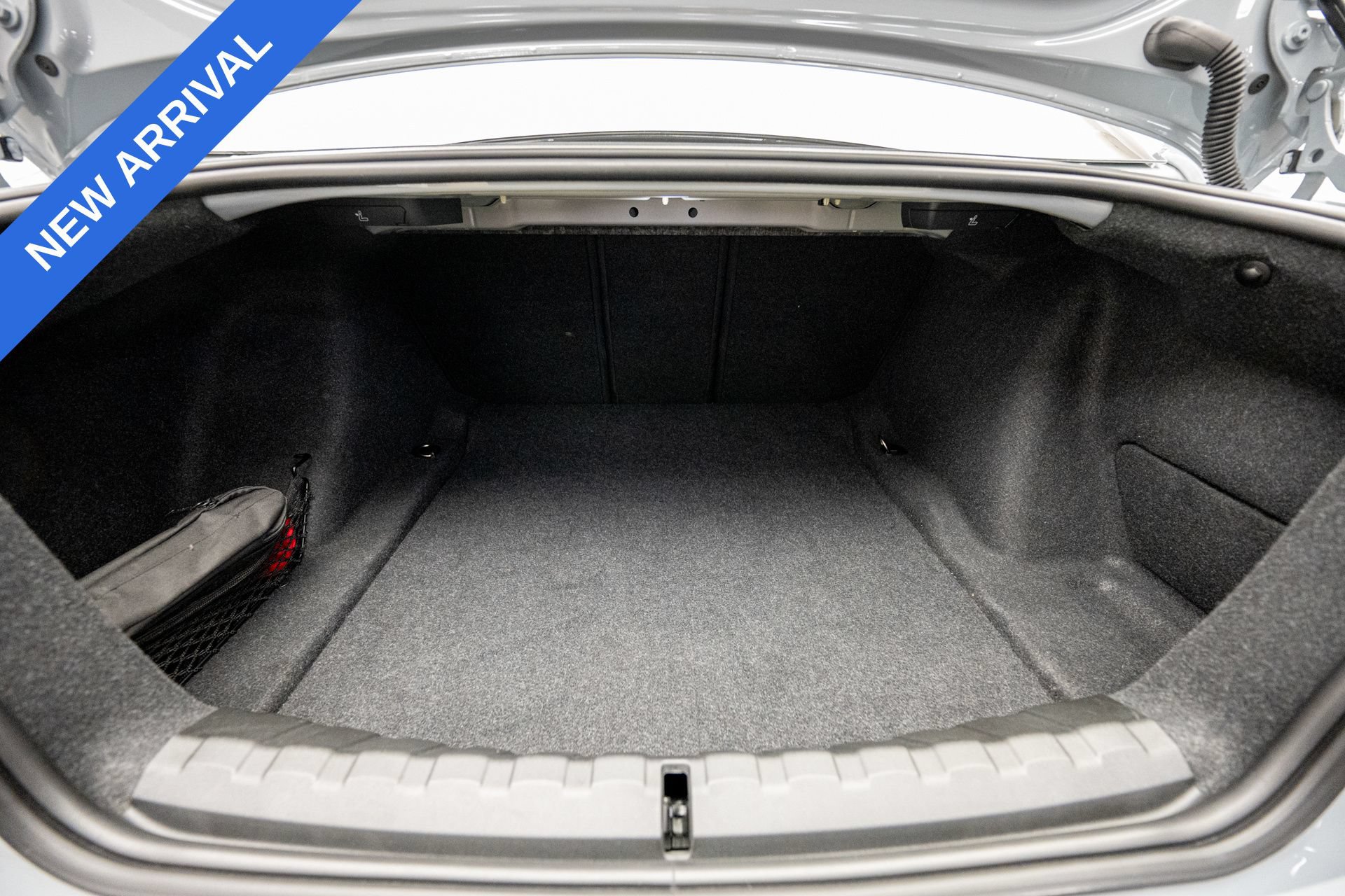 Used 2023 BMW M2 w/ Lighting Package RWD image 44