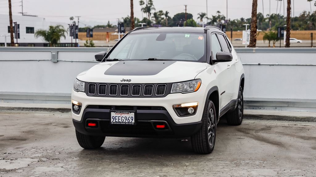 Used 2019 Jeep Compass Trailhawk image 4