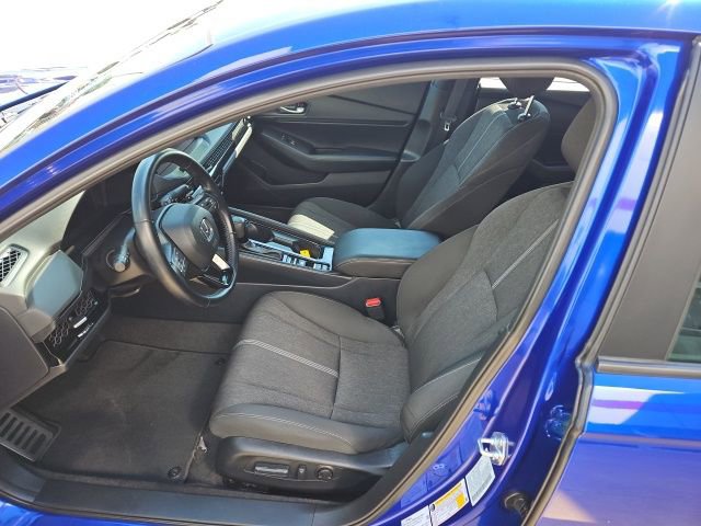 Used 2024 Honda Accord Sport image 9