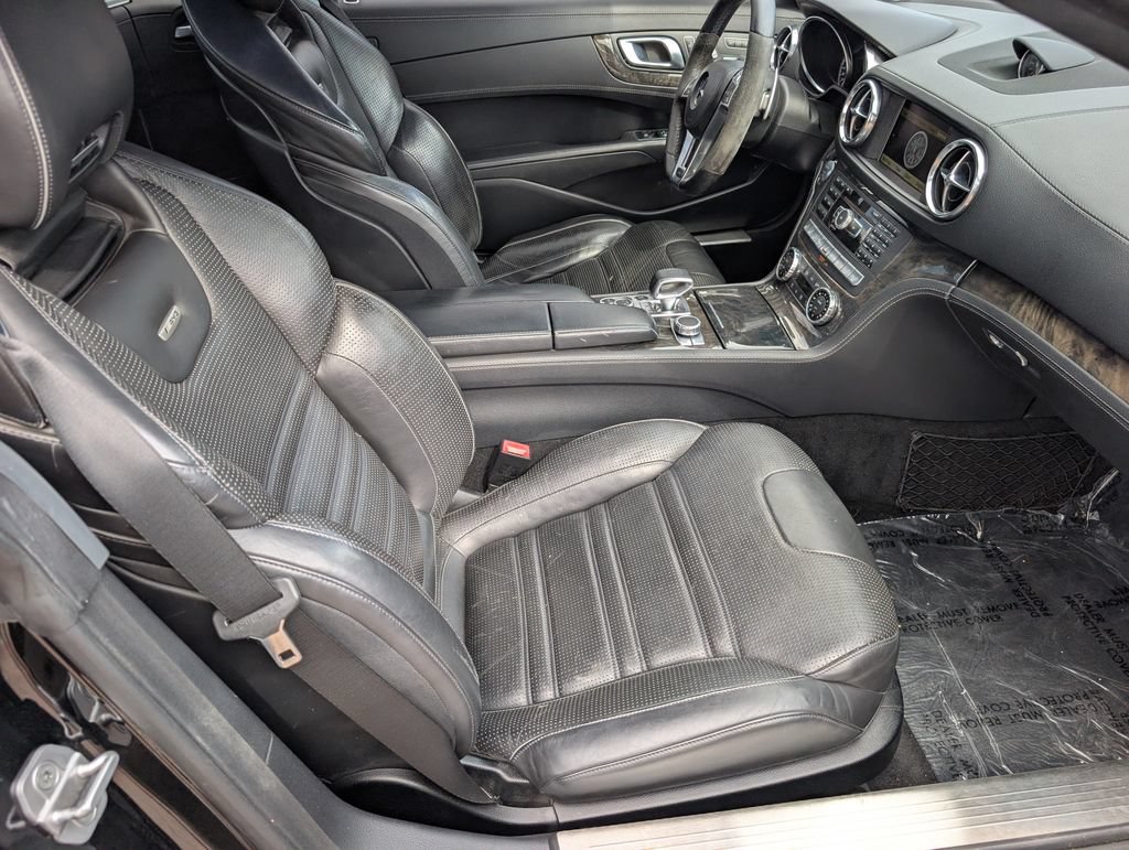 Used 2013 Mercedes-Benz SL 63 AMG image 12