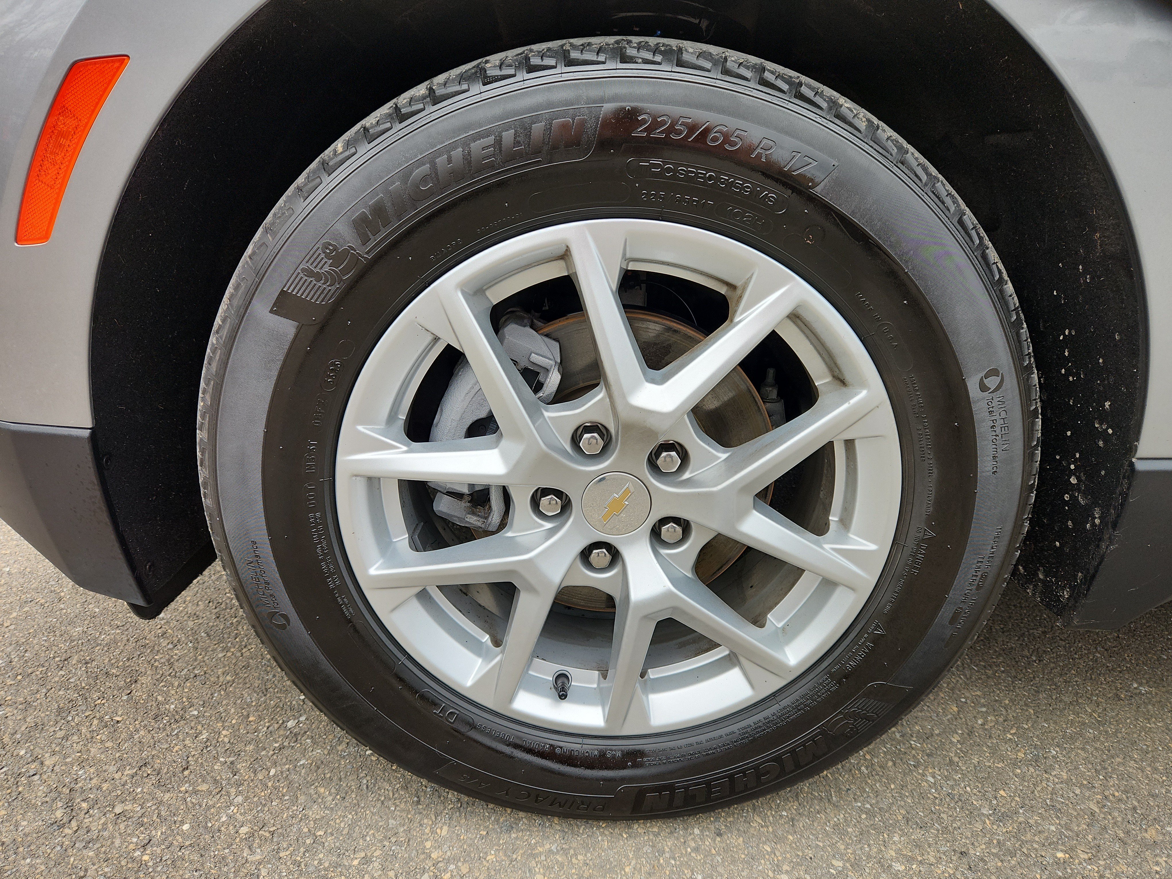 Used 2024 Chevrolet Equinox LT FWD image 52