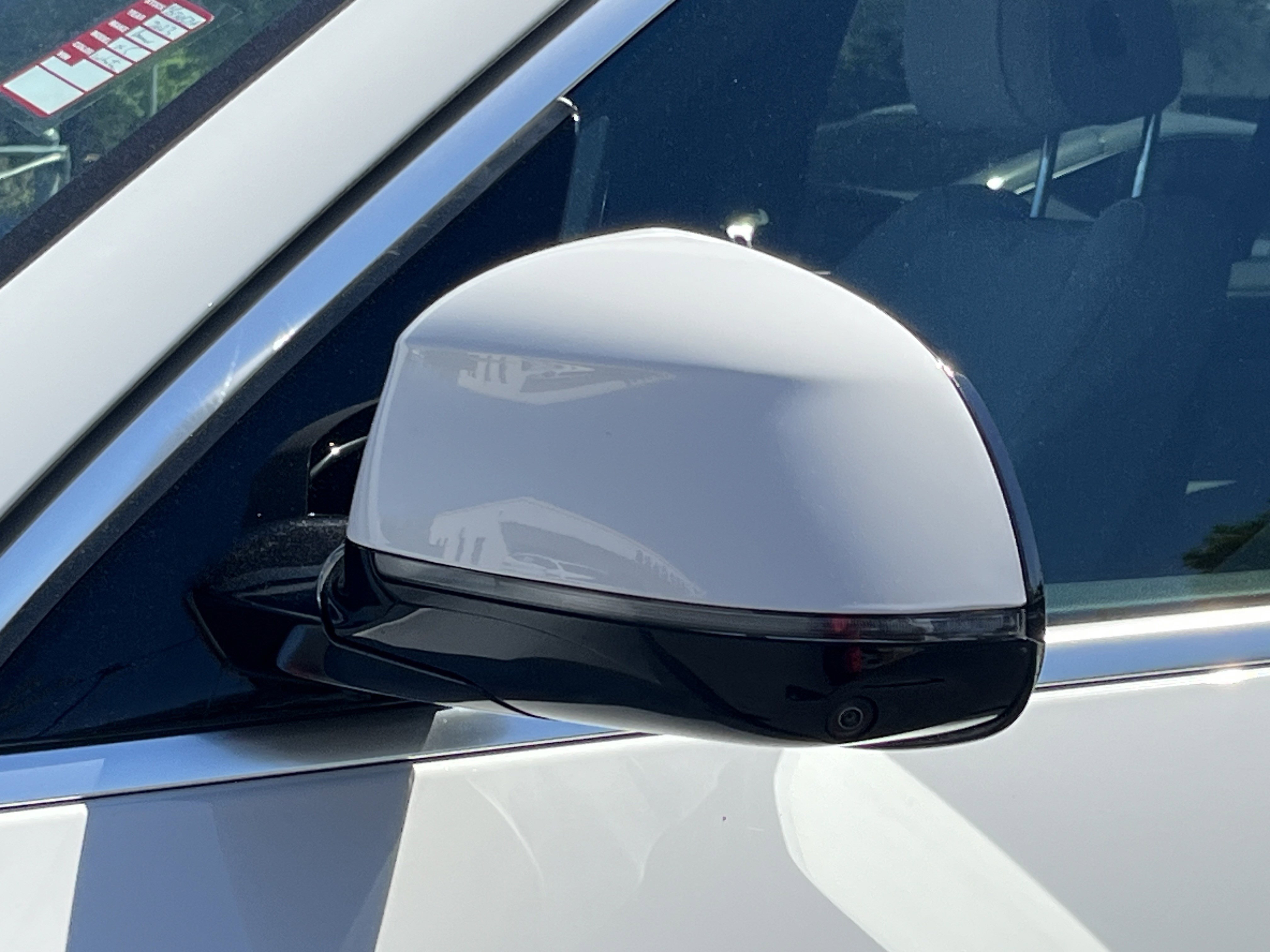 Used 2023 BMW X5 xDrive40i w/ Premium Package AWD/4WD image 33