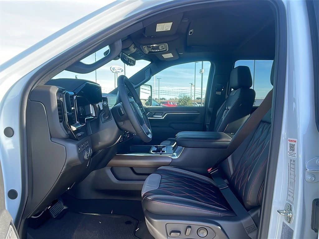 New 2026 Chevrolet Silverado 3500 High Country w/ High Country Premium Package AWD/4WD image 15