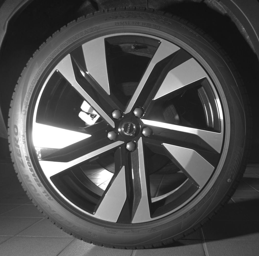 New 2026 Volvo XC40 B5 Plus w/ Climate Package AWD/4WD image 28