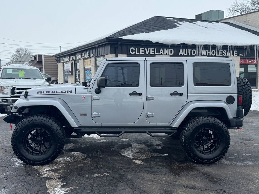 Used 2013 Jeep Wrangler Rubicon image 2
