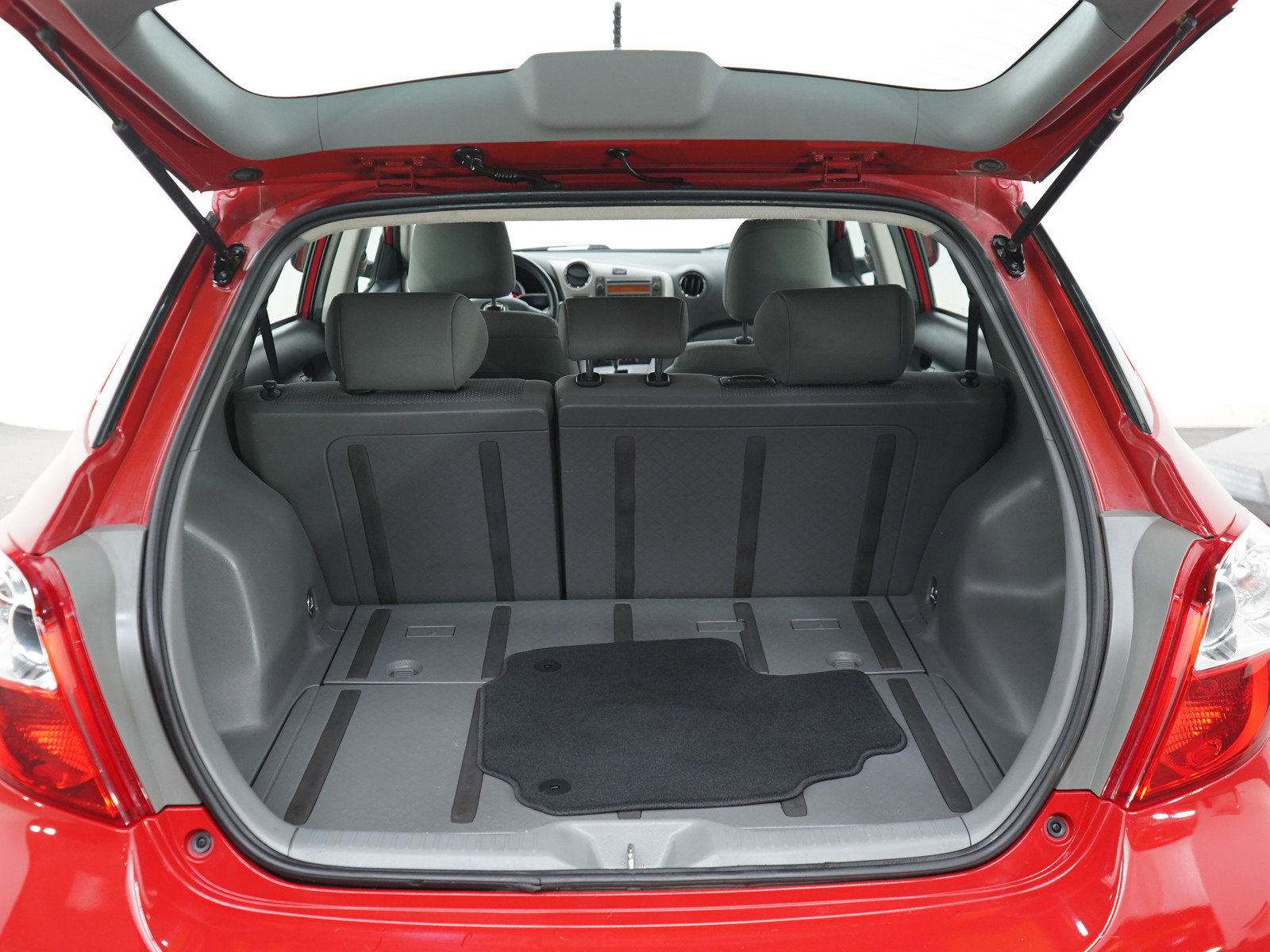 Used 2010 Toyota Matrix S AWD/4WD image 16