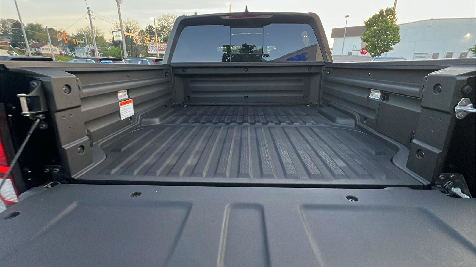 New 2026 Honda Ridgeline Black Edition image 16