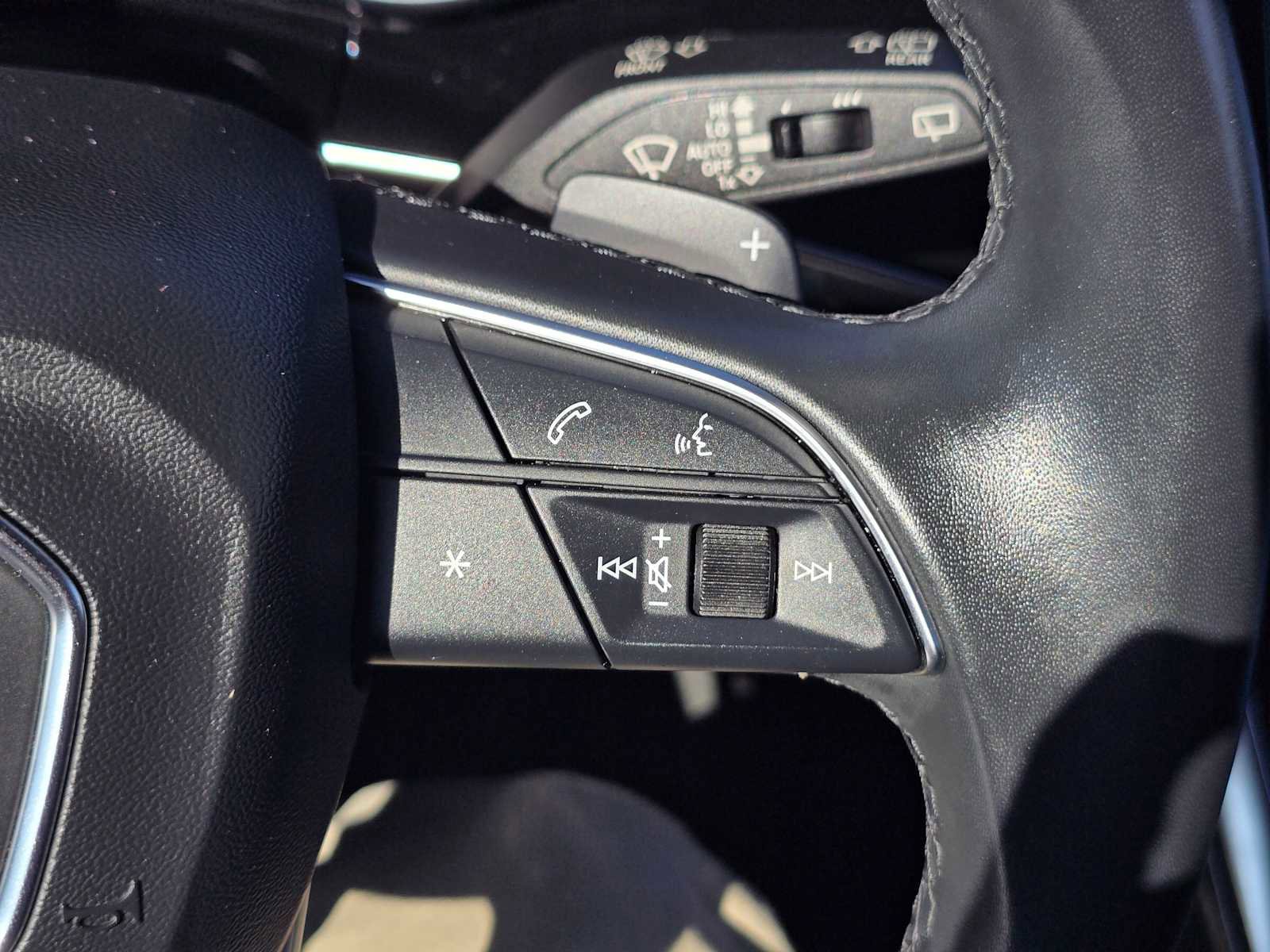 Used 2024 Audi Q7 3.0T Premium Plus image 35