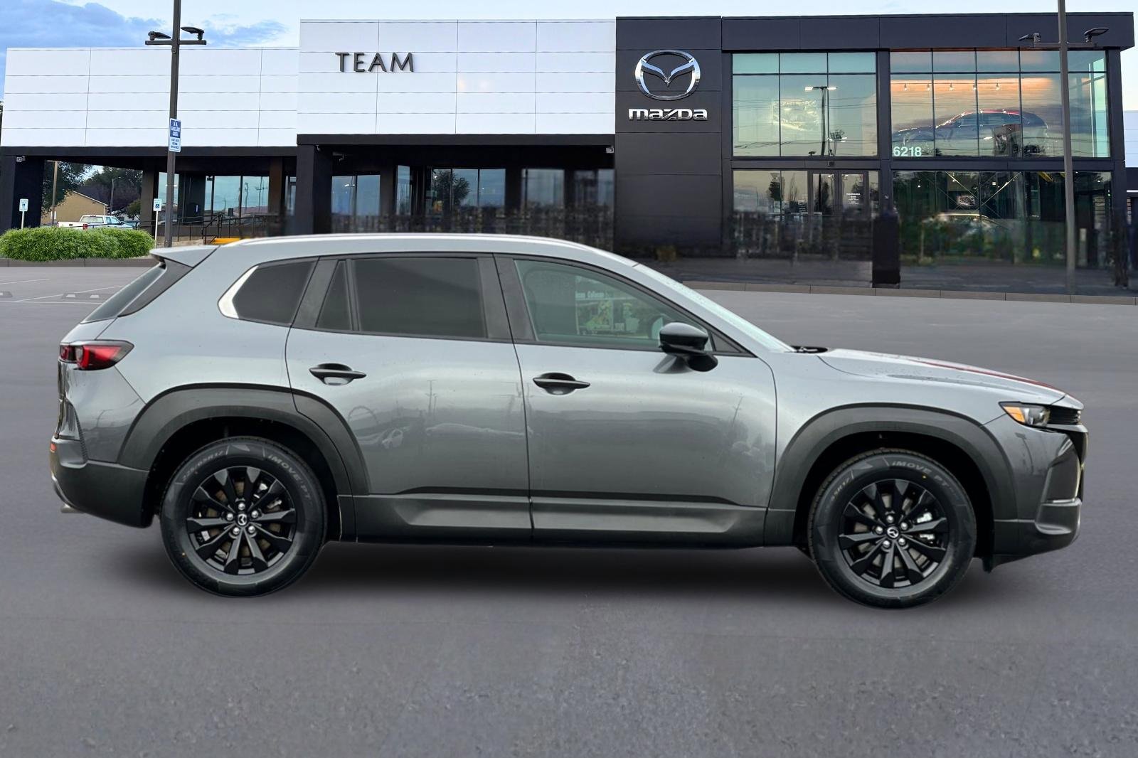 Used 2024 MAZDA CX-50 AWD 2.5 S w/ Preferred Package image 3