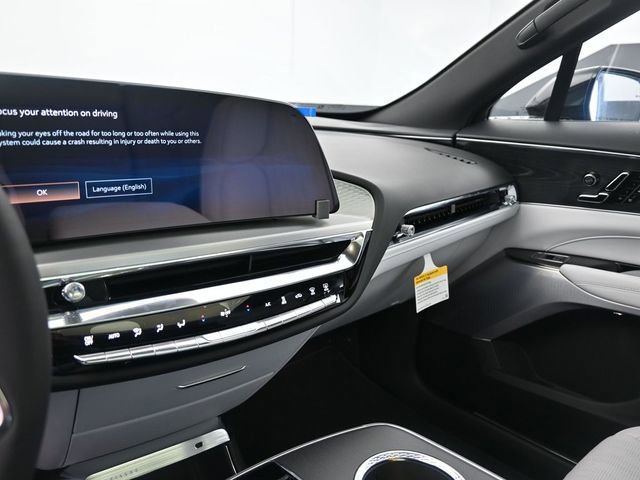New 2025 Cadillac Lyriq Sport image 21